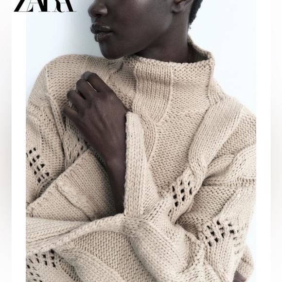 Textured Knit Sweater - Picture 6 of 9